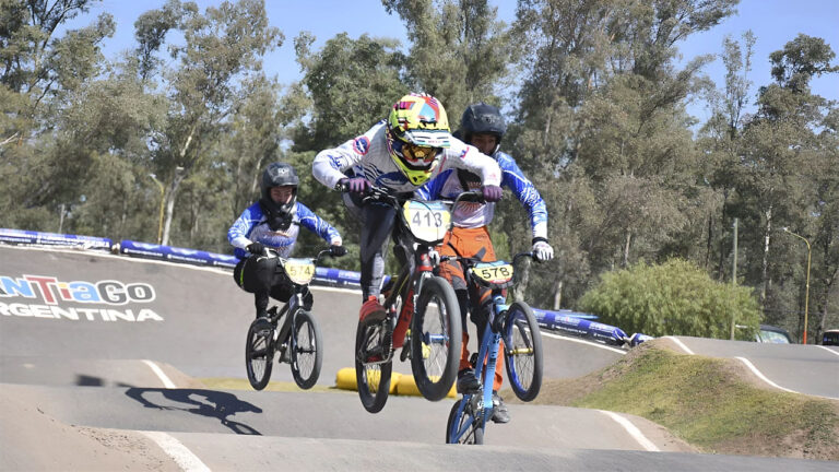 Gran cierre para la Copa Latina PKS de BMX en la pista santiagueña